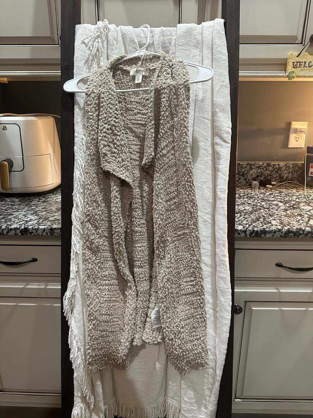 Motherhood Maternity Beige Textured Open Front Sleeveless Cardigan Vest